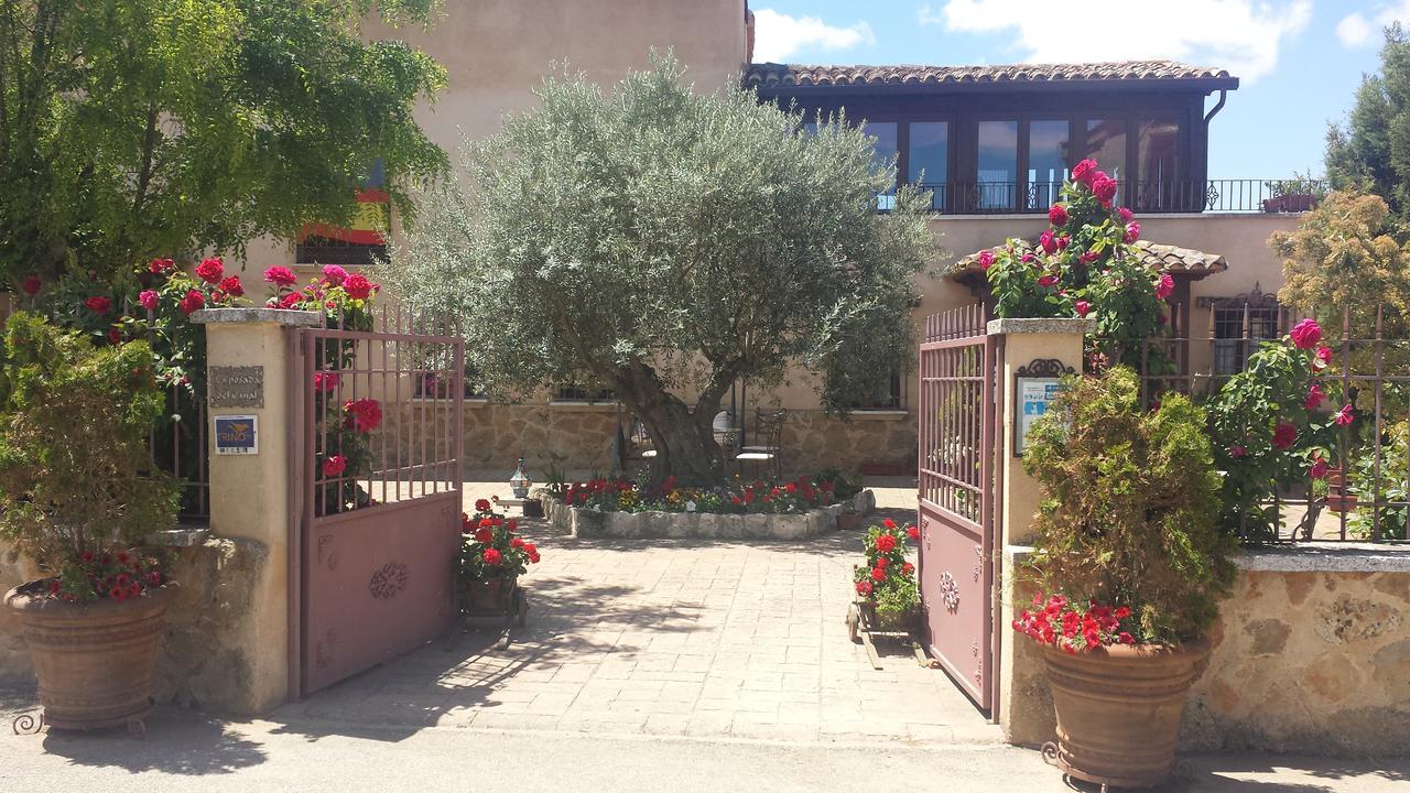 Villanueva de San Mancio La Posada Del Canal מראה חיצוני תמונה